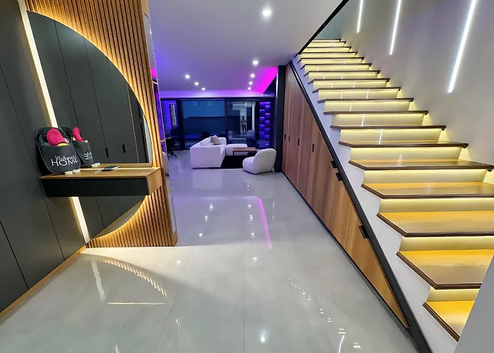 Design-villa Mit Privatem Pool&stimmungsvoller Beleuchtung Villa *