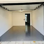 Design-villa Mit Beheiztem Pool & Stimmungsvoller Beleuchtung *